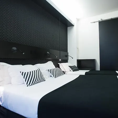 فندق De Noailles 3*