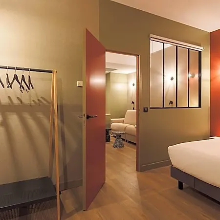 De Noailles Hotel