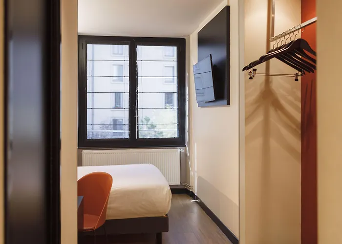 De Noailles Szálloda 3*