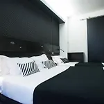 Hotel De Noailles 3*